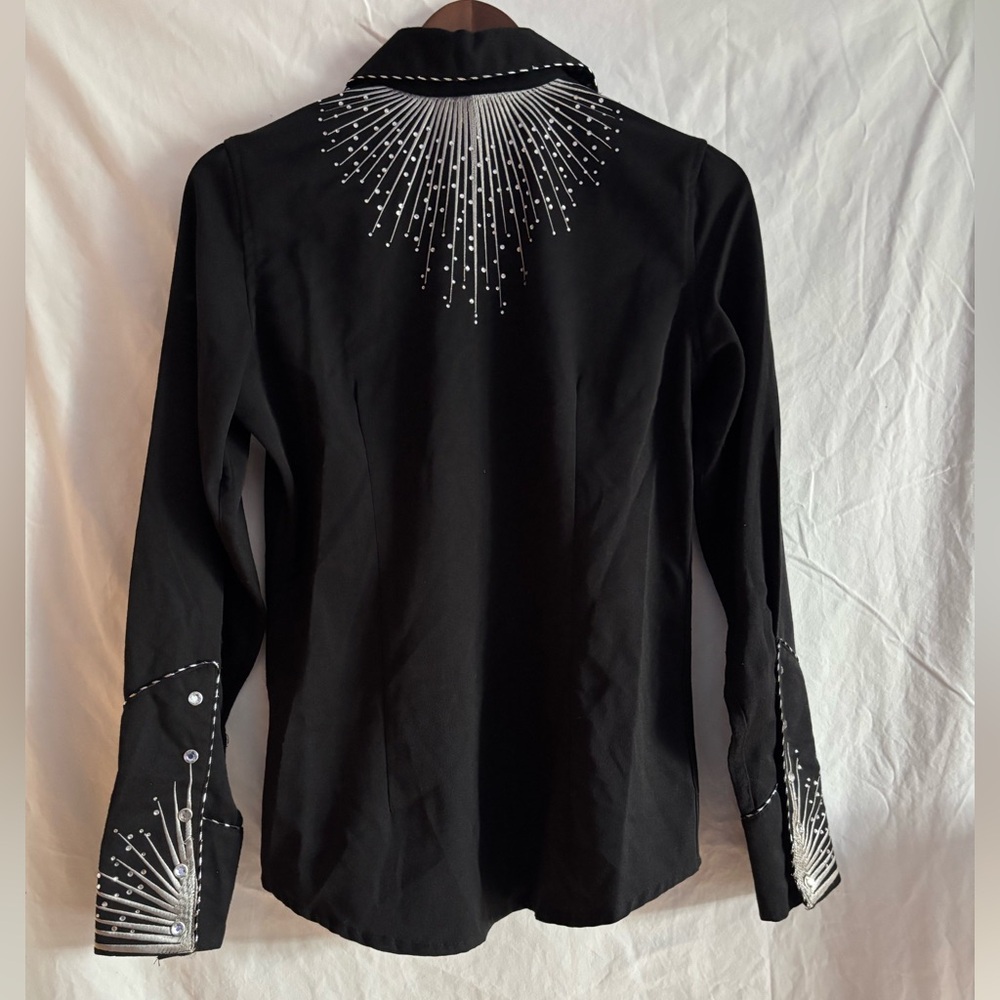 Vintage Panhandle slim fit black western button down with decorative embroidery - Picture 3 of 11